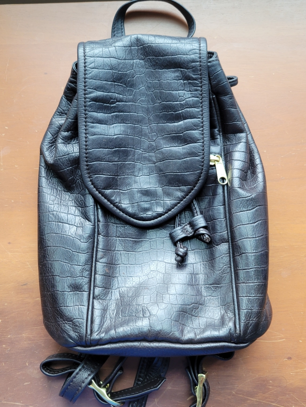Mowen Leather Croc Print Leather Mini Backpack OS Travel Office Minimalist Boho